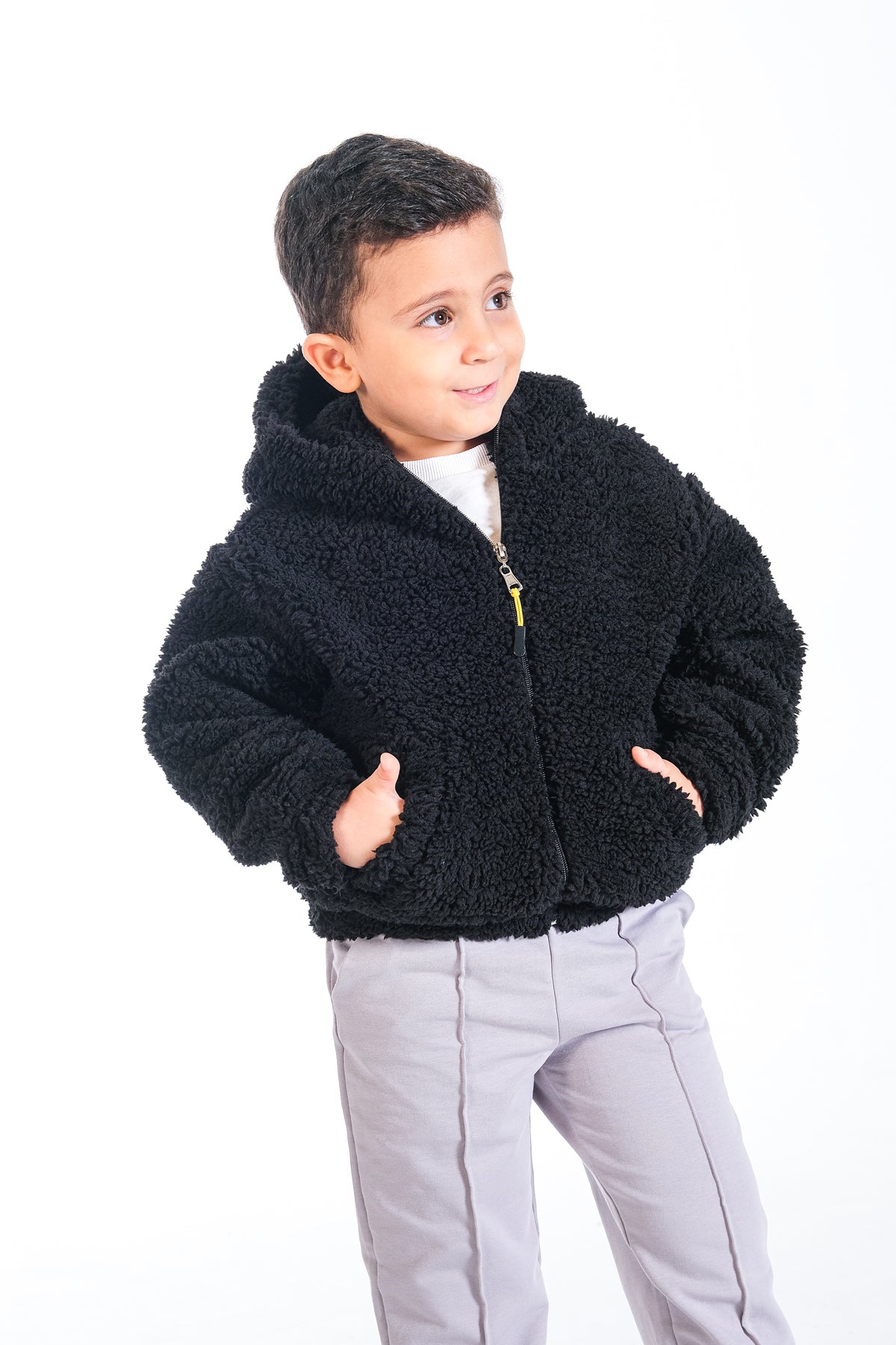 Erkek Çocuk Peluş Fermuarlı Astarlı Mont - Siyah